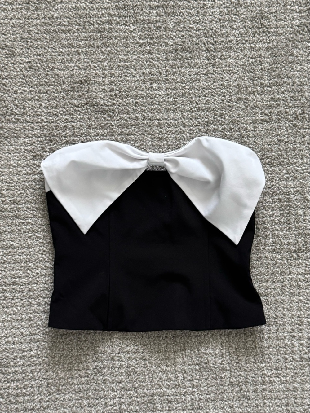 Revolve All the Ways Strapless Corset with White Bow XS